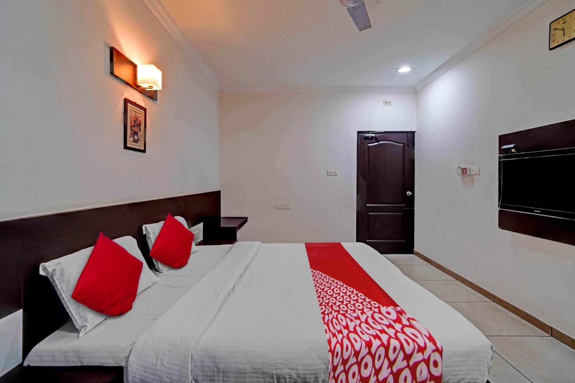 Hotel O Jk Inn Tirupur Esterno foto
