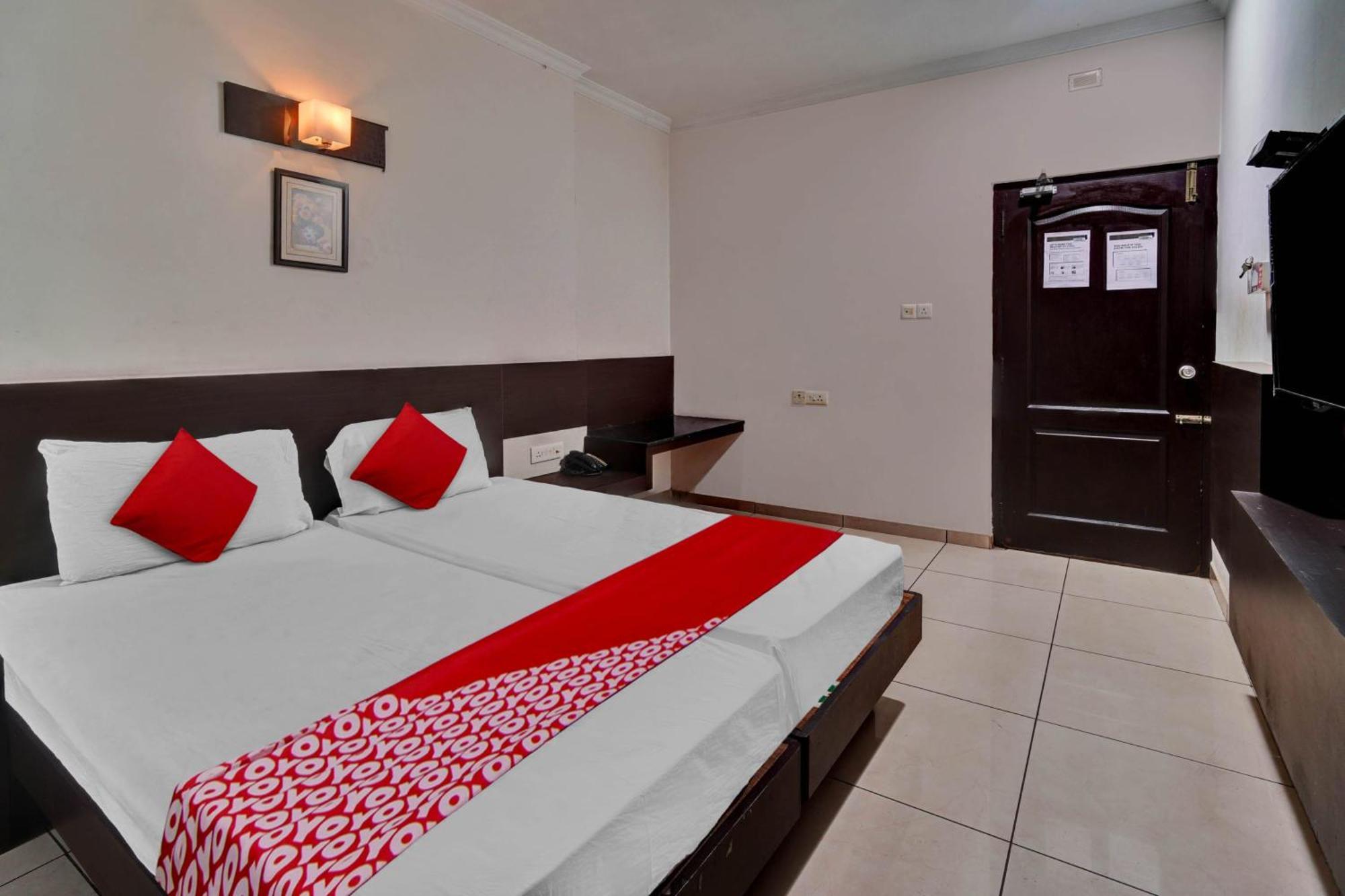 Hotel O Jk Inn Tirupur Esterno foto