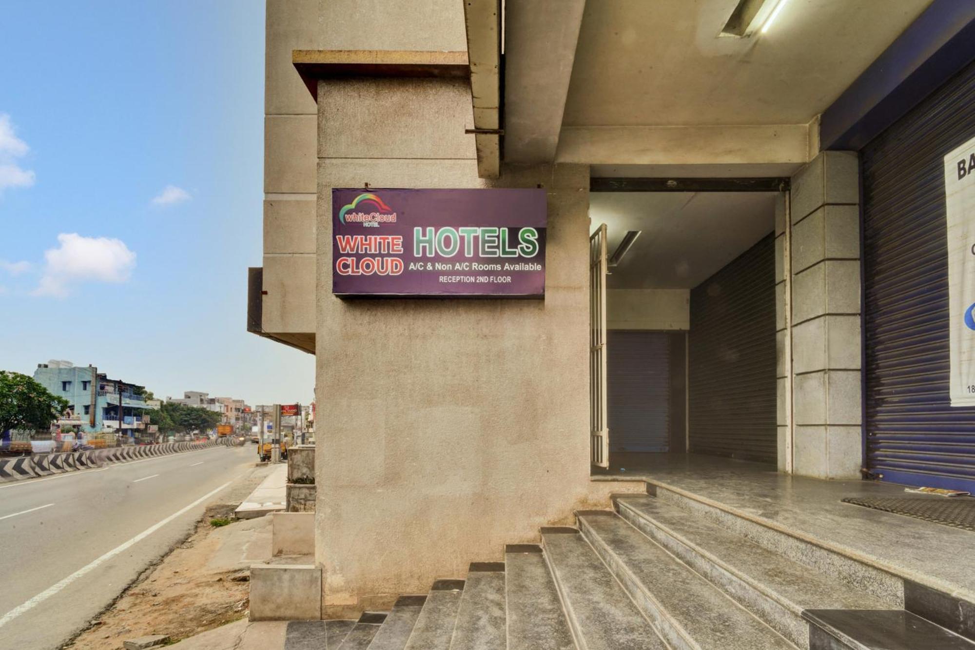 Hotel O Jk Inn Tirupur Esterno foto
