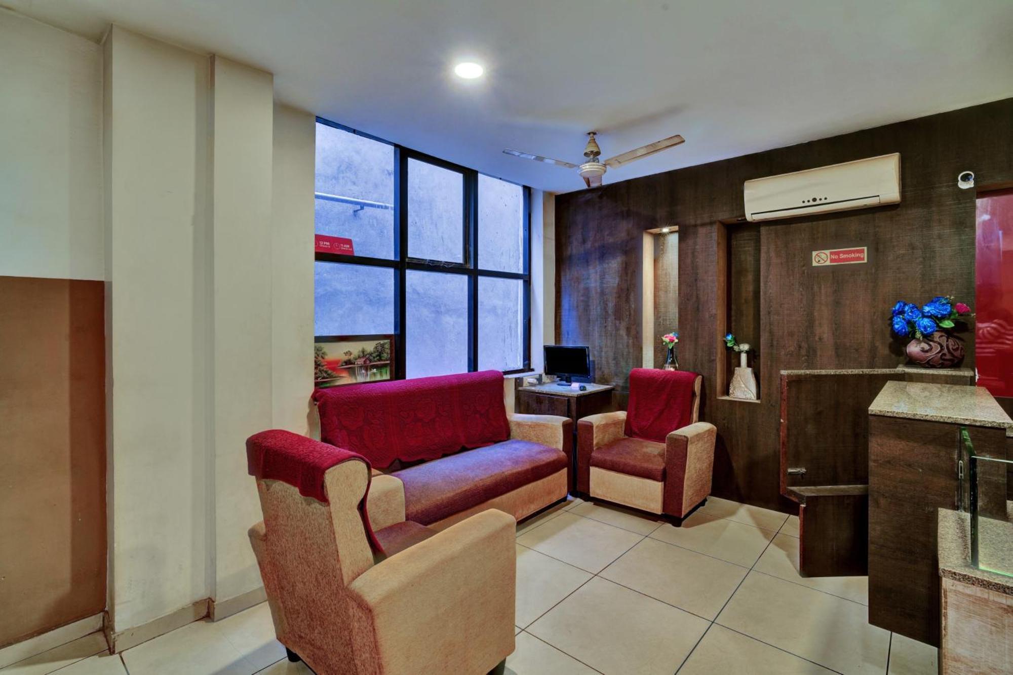 Hotel O Jk Inn Tirupur Esterno foto